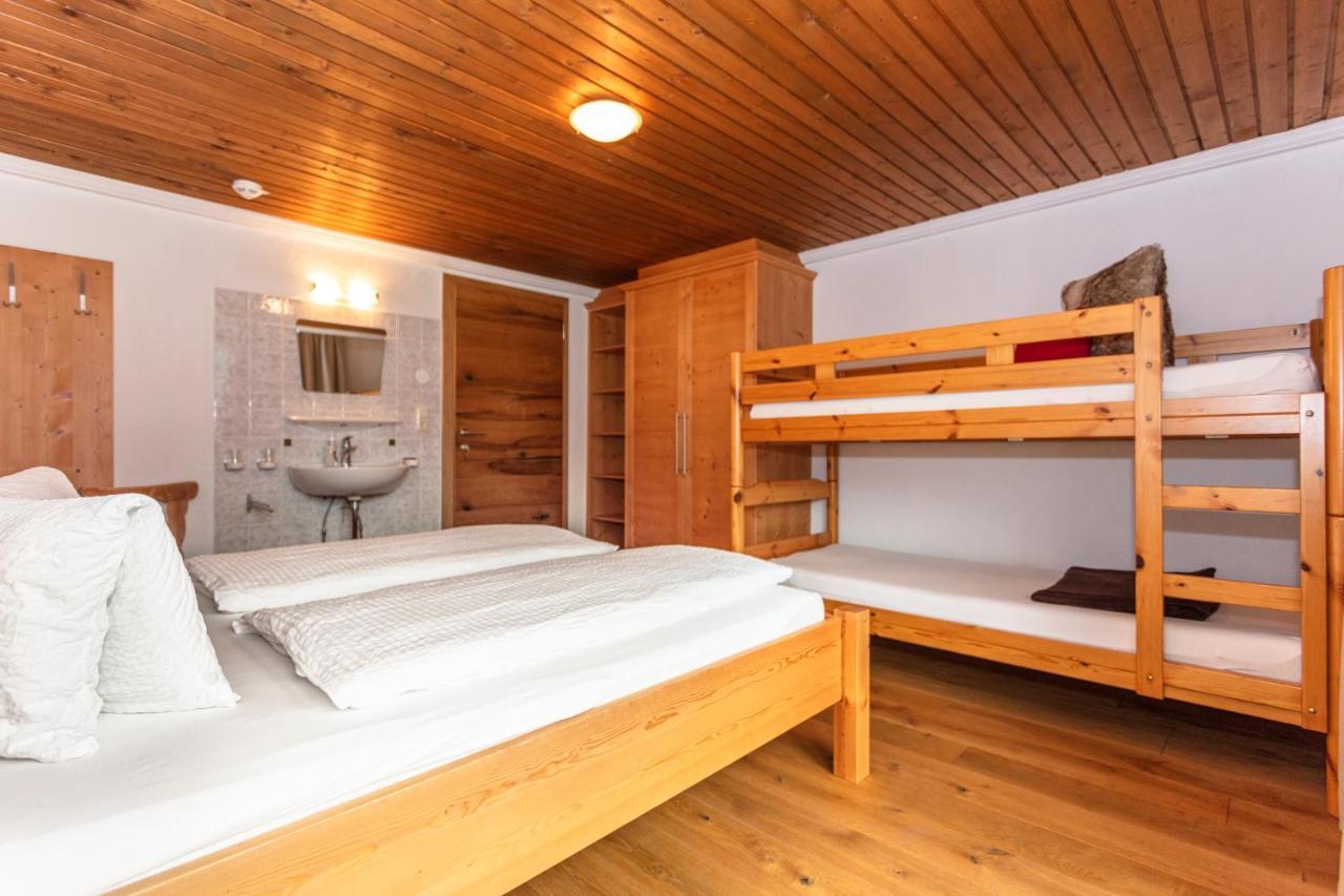 Gaestehaus Dreier Neukirchen am Großvenediger Buitenkant foto