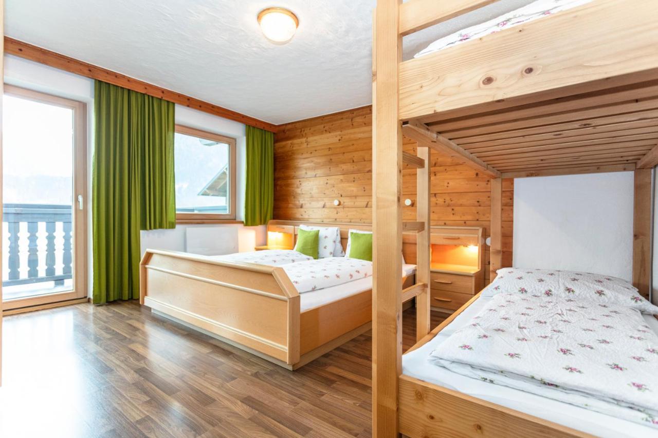 Gaestehaus Dreier Neukirchen am Großvenediger Buitenkant foto